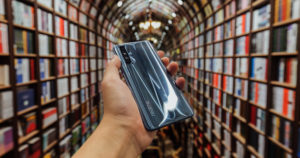 realme首款电竞手机将在5月25日发布