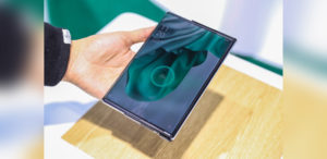 OPPO展示隔空充电技术