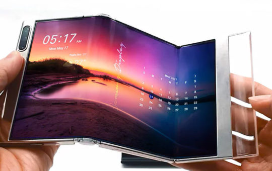 Samsung展示S型折屏手机