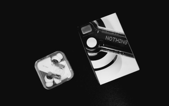 Nothing Ear (2)：全新设计与功能让您的音乐体验更加出色！