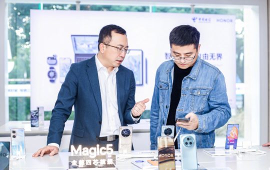HONOR Magic5系列中国开卖首日大范围售罄