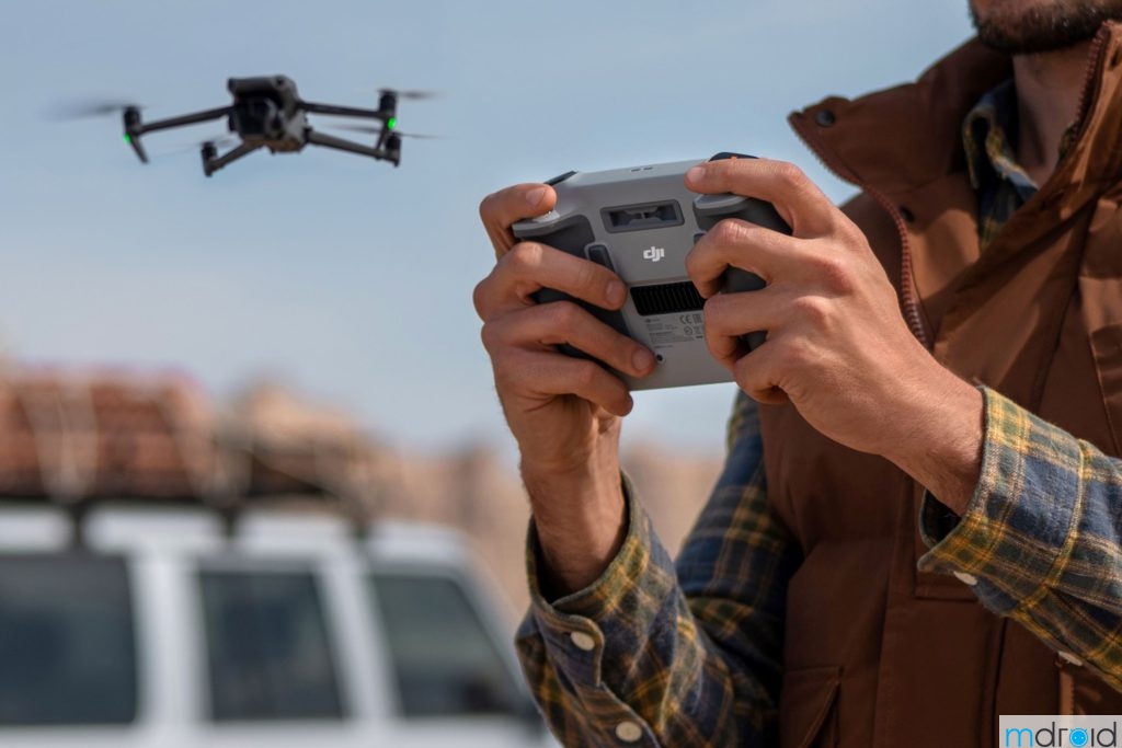 大疆发布首款三摄航拍无人机DJI Mavic 3 Pro，航拍正式进入多焦段时代 8