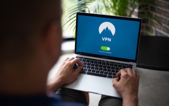 如何为自己的电脑设置VPN？