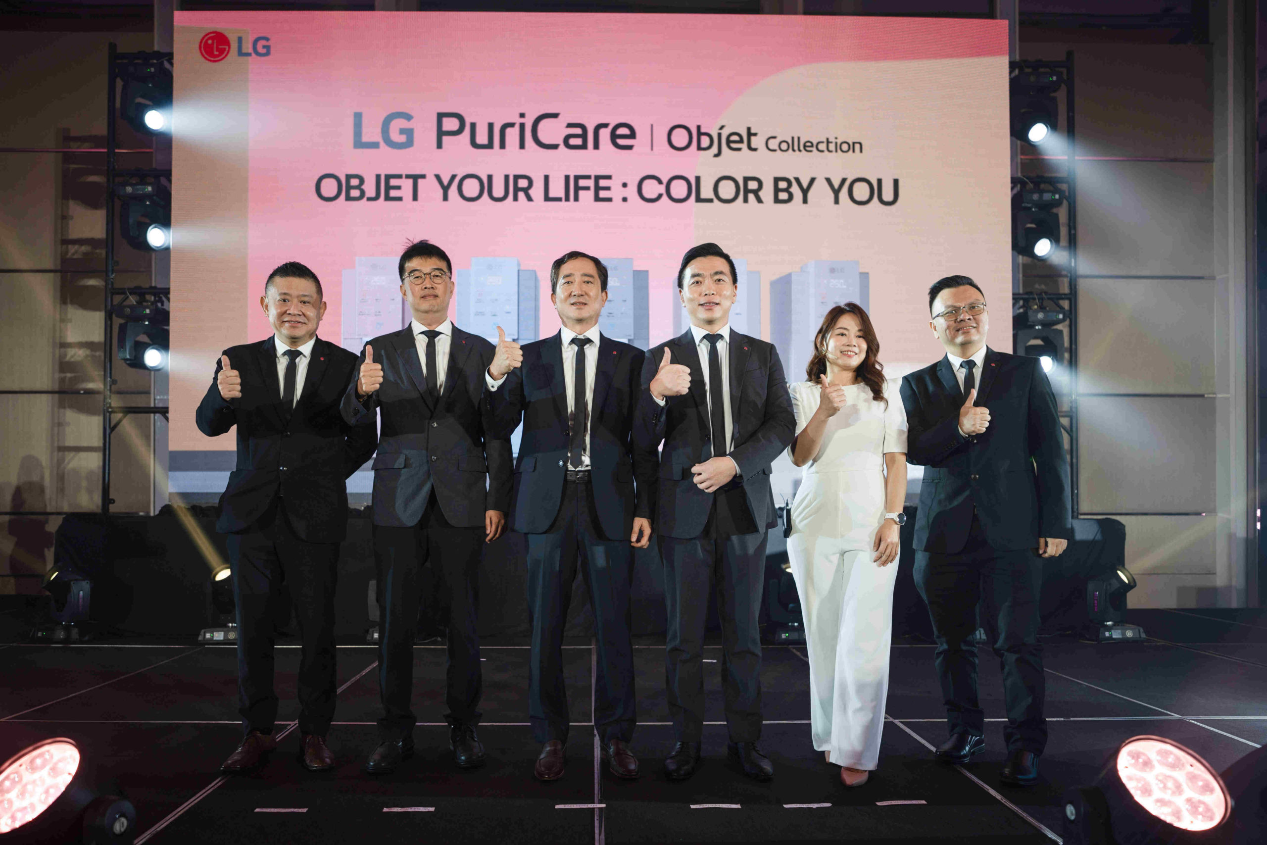 LG PuriCare™ 自助式无水箱净水机 | Objet Collection,为居家空间带来更多色彩 8