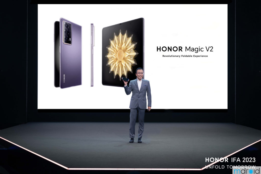 HONOR Magic V2全球首次亮相