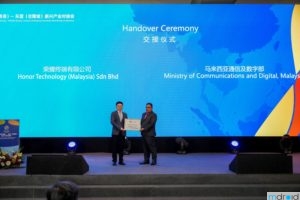 HONOR 90 Lite 5G凭高质量创新技术成马来西亚人首选