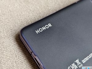 HONOR强势登顶，稳坐中国2023安卓手机龙头