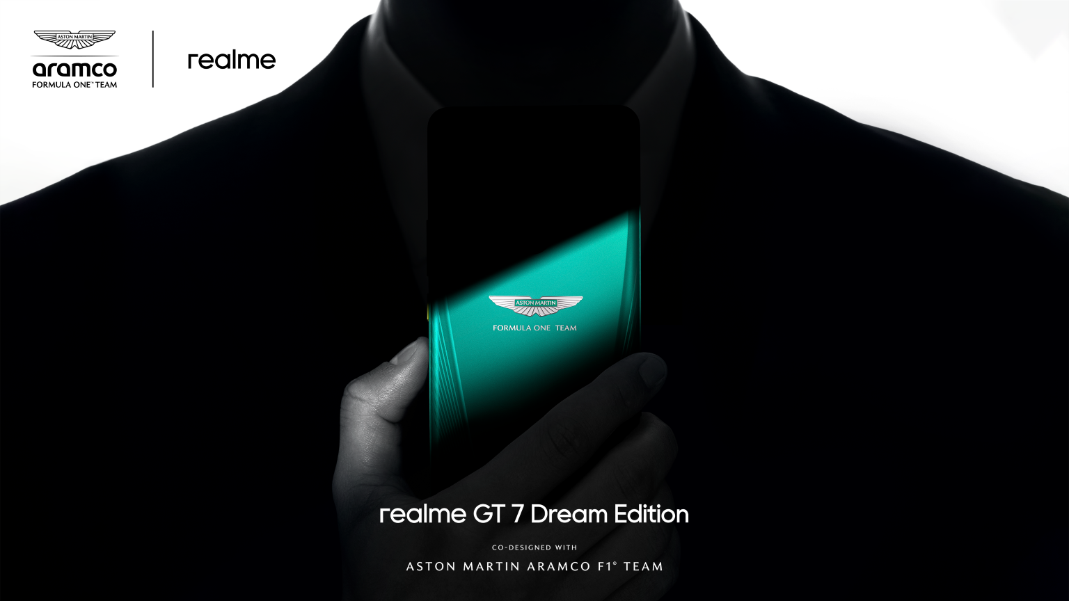 realme联合Aston Martin发布GT 7梦想版