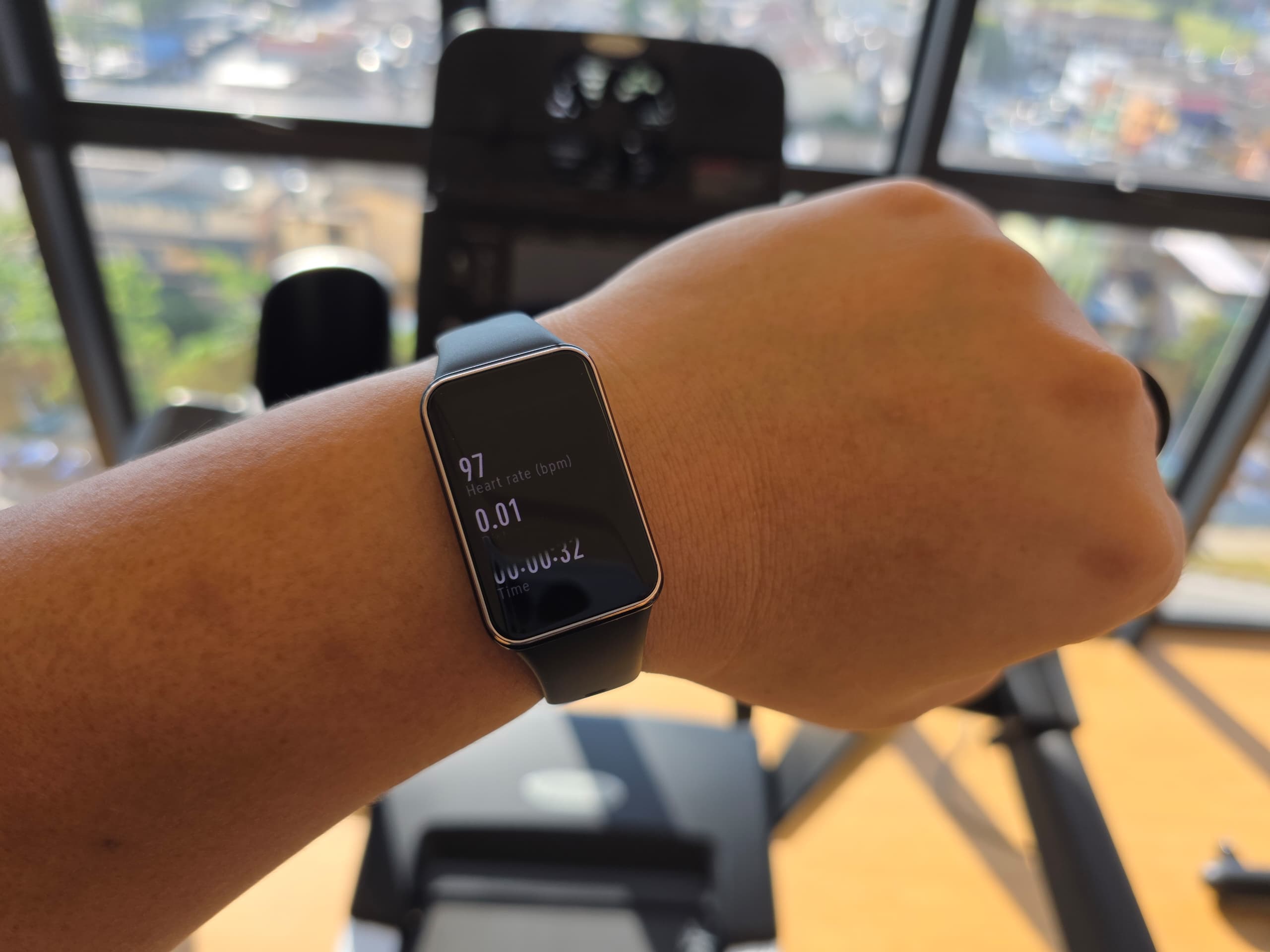 HONOR Band 10 评测：功能、设计与体验的全方位升级 3