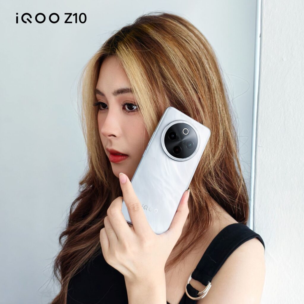 iQOO Z10 评测：7300mAh 电力猛兽 9