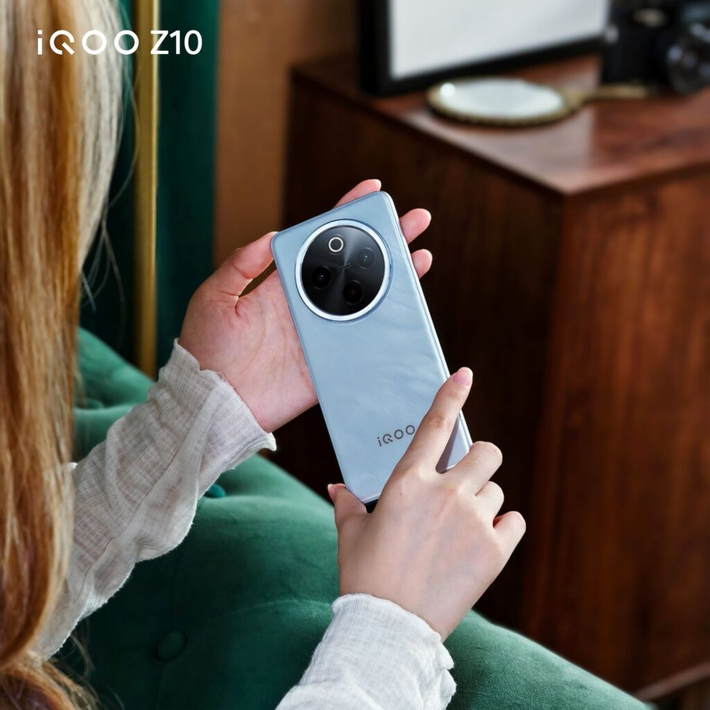iQOO Z10 评测：7300mAh 电力猛兽 8