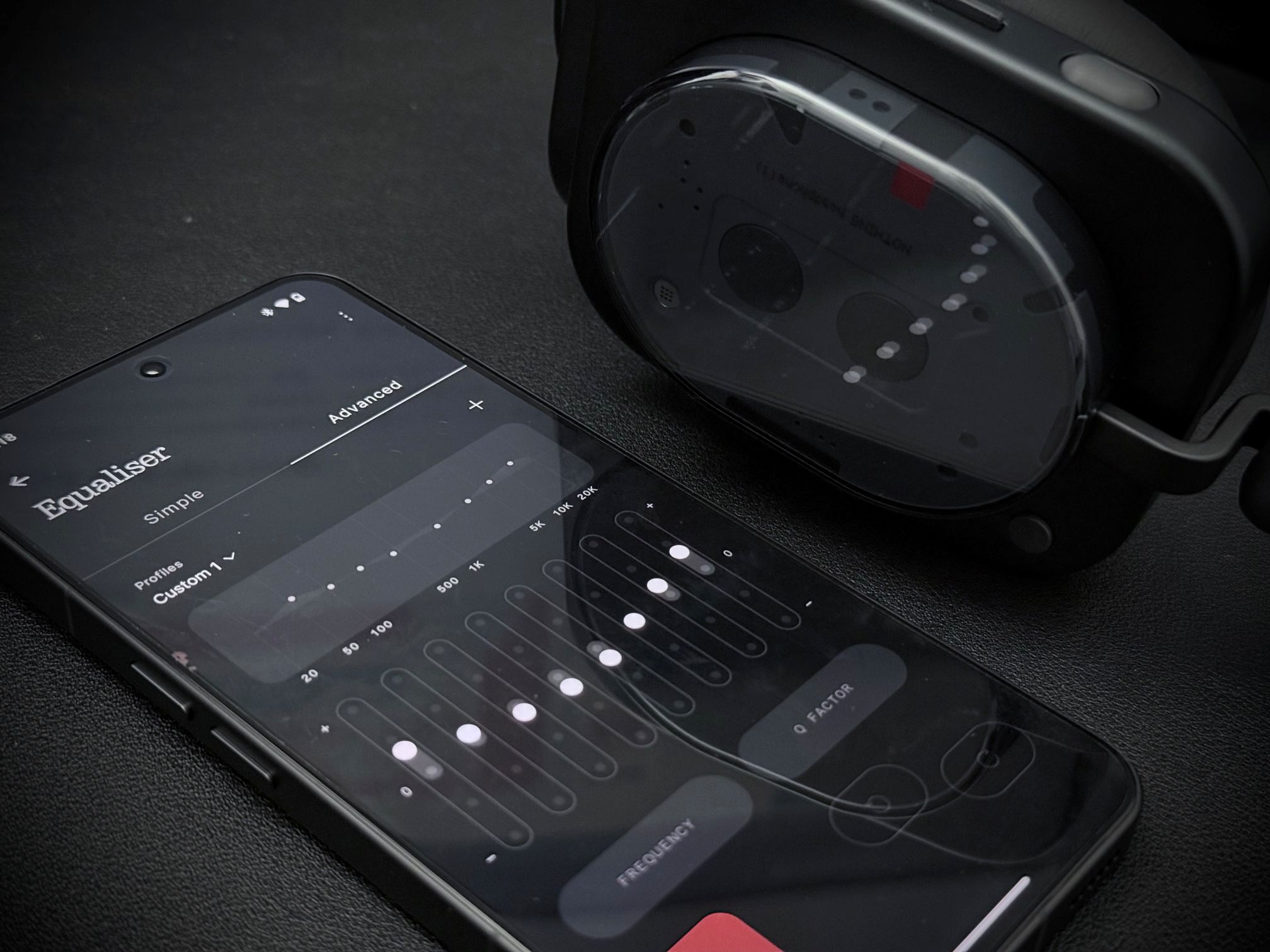 Nothing Headphone (1) 实测：除了帅，还能打吗？ 4