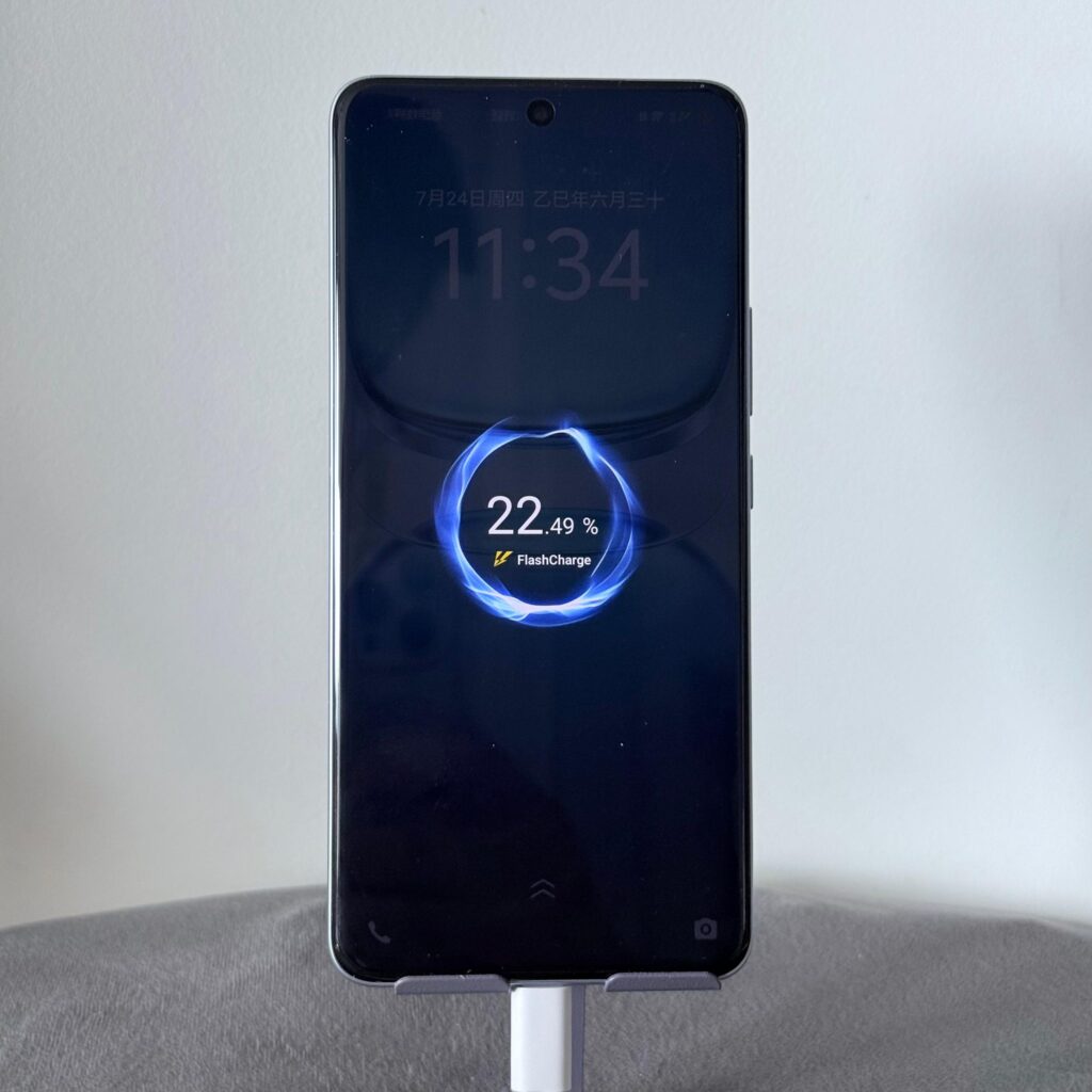 iQOO Z10 评测：7300mAh 电力猛兽 2