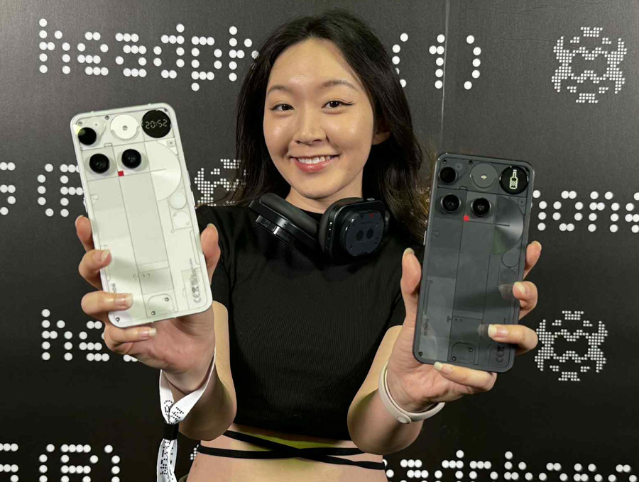 大马Nothing Phone (3)发布:售价RM3299起! 大马Nothing Phone (3)发布:售价RM3299起! 1