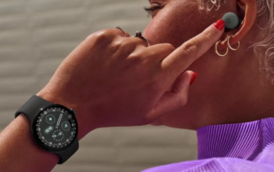 Google 在马来西亚发布 Pixel Watch 4 与 Pixel Buds 2a