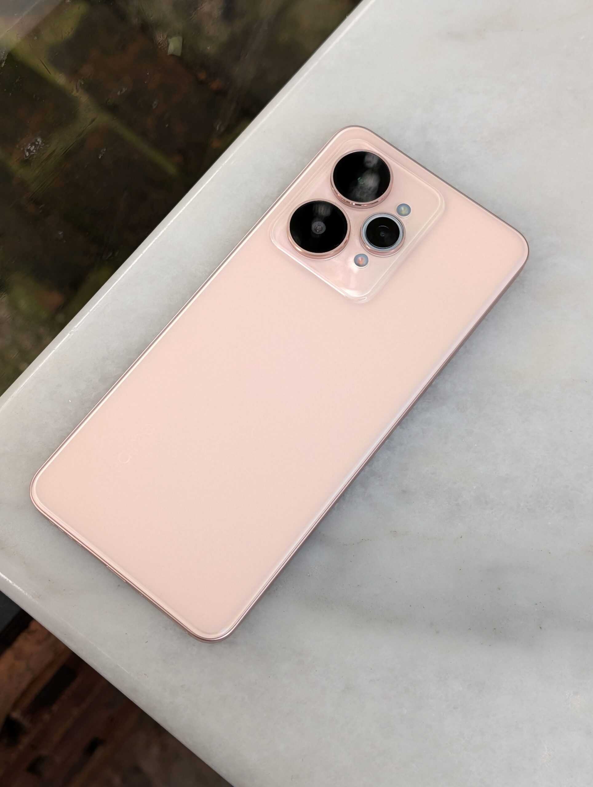 realme 15 体验：AI Party Phone 派对手机 1