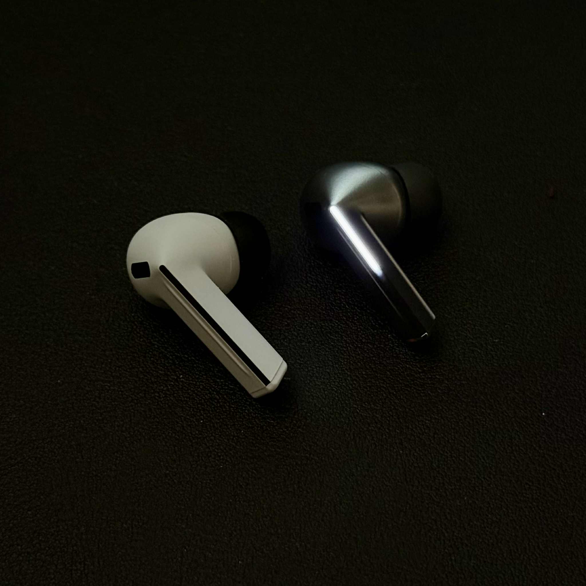 Samsung Galaxy Buds 3 FE vs Galaxy Buds 3 Pro：该怎么选？ 8