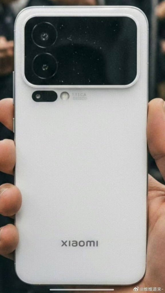 小米16 Pro Max真机曝光：传9月底发布对标iPhone?! 3