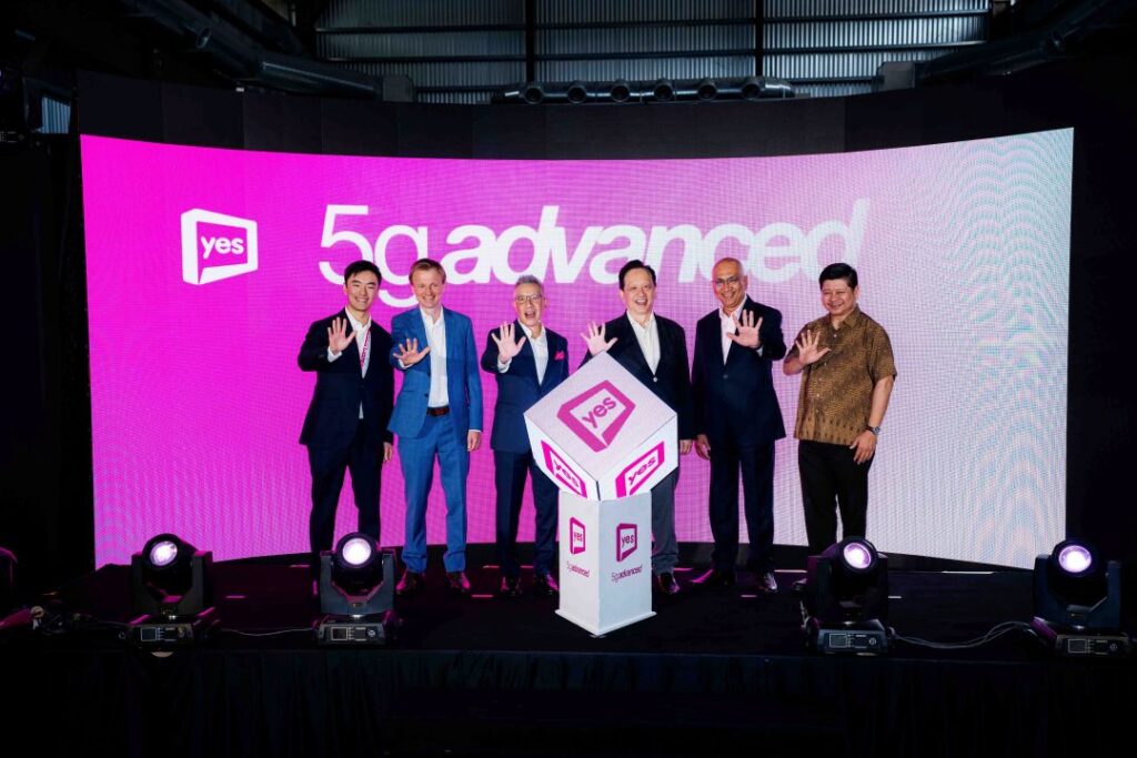 Yes 全马首发商用5G Advanced:信号更强 覆盖更广 Yes 全马首发商用5G Advanced:信号更强 覆盖更广