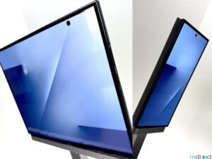 三星三折叠手机正式亮相APEC 2