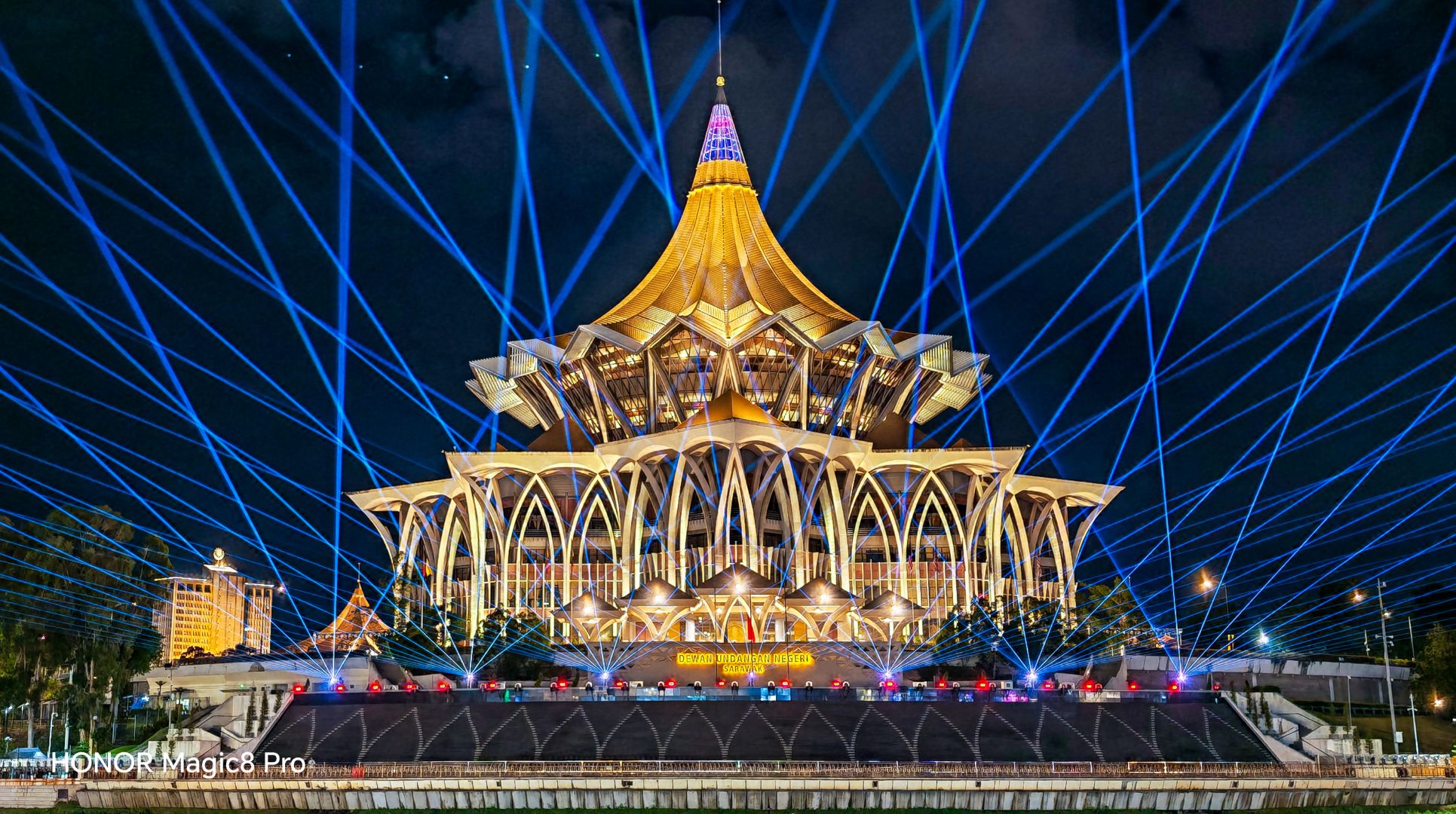 HONOR Magic8 Pro 2亿超夜神长焦实拍样张 HONOR Magic8 Pro 2亿超夜神长焦实拍样张 2