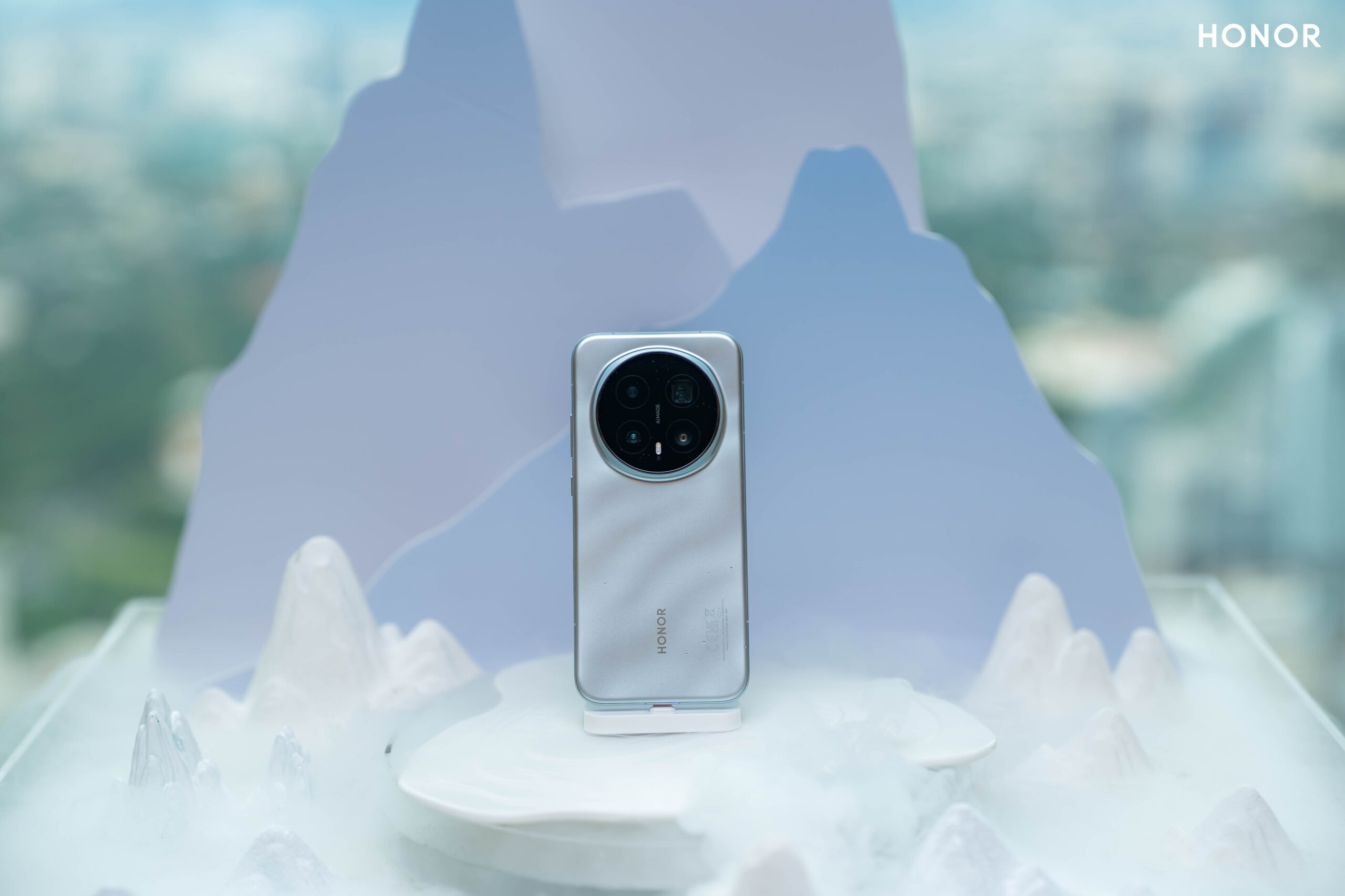 全能男神谢霆锋官宣代言 HONOR Magic8 Pro！科技与品质的双向奔赴正式开启 3