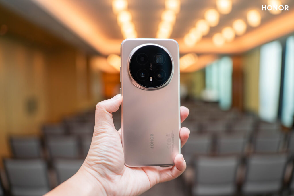 HONOR Magic8 Pro 16GB+1TB 顶配版上线：五大电信配套月供最低仅 RM10