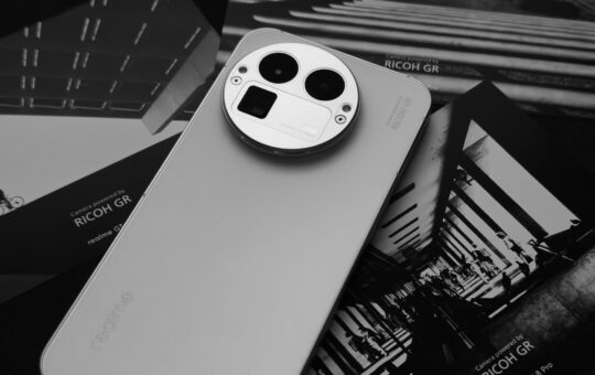 realme GT 8 Pro 评测：性能旗舰开始卷影像了？ 2