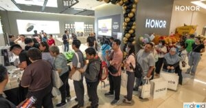 HONOR Magic8 Pro 开售首个周末热度高涨