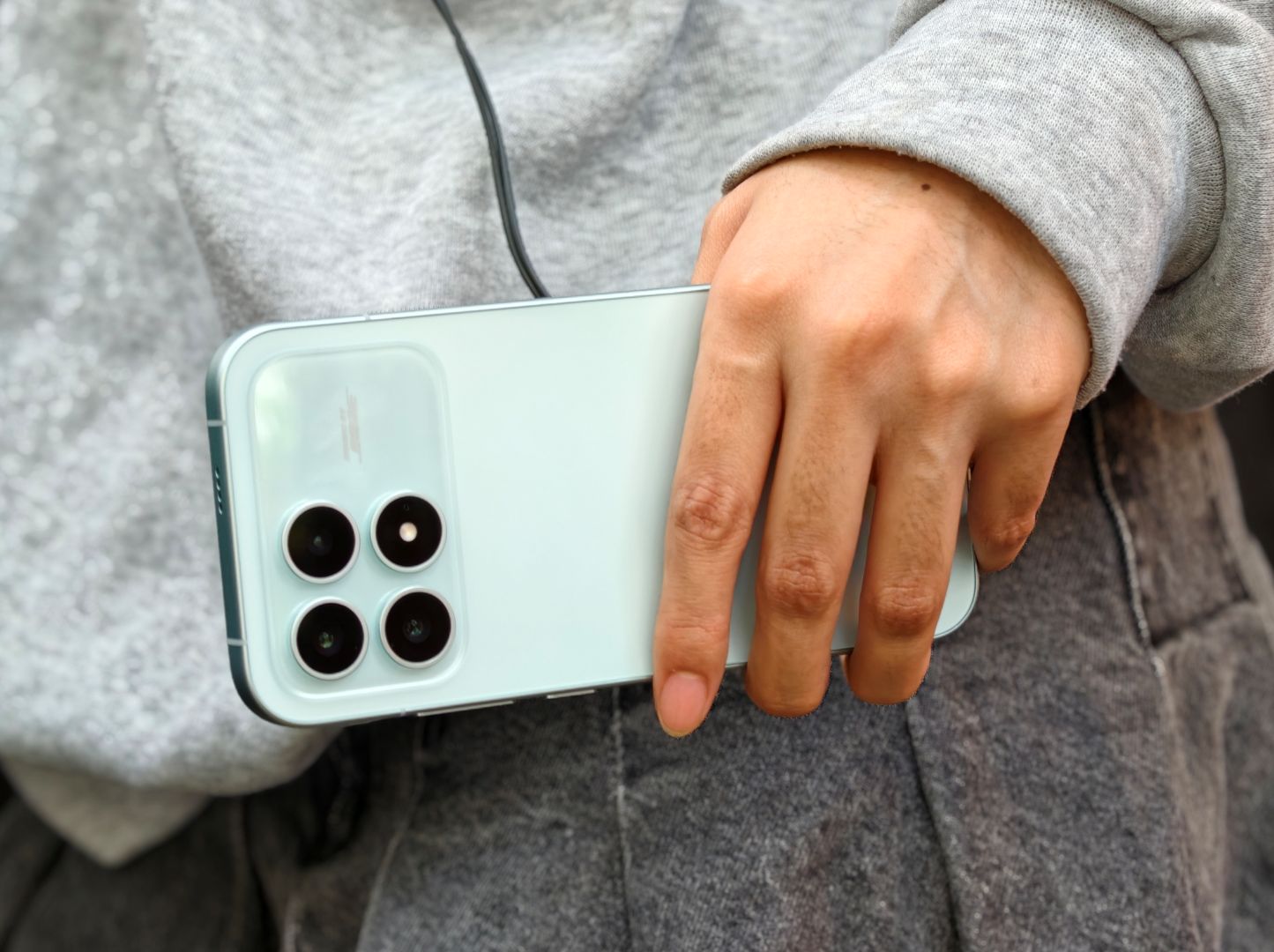 POCO F8 Pro 评测:性价比全能旗舰新标杆 POCO F8 Pro 评测:性价比全能旗舰新标杆 7