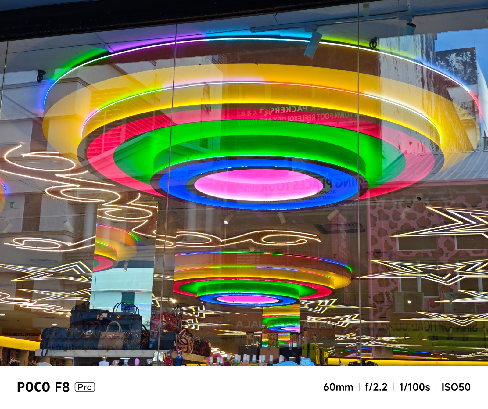 POCO F8 Pro 评测:性价比全能旗舰新标杆 POCO F8 Pro 评测:性价比全能旗舰新标杆 14