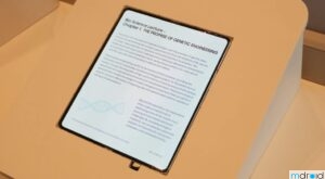 【CES 2026】三星展示无折痕折叠屏 OLED