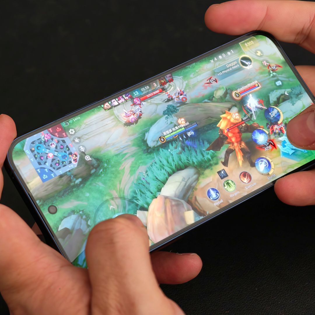 OPPO Reno15 5G评测:值不值得买? OPPO Reno15 5G评测:值不值得买? 4