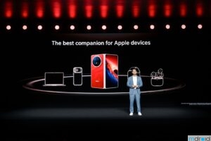 HONOR打破生态壁垒：Magic V6、MagicPad 4 与 MagicBook Pro 14 实现与 iPhone、Mac 无缝互联