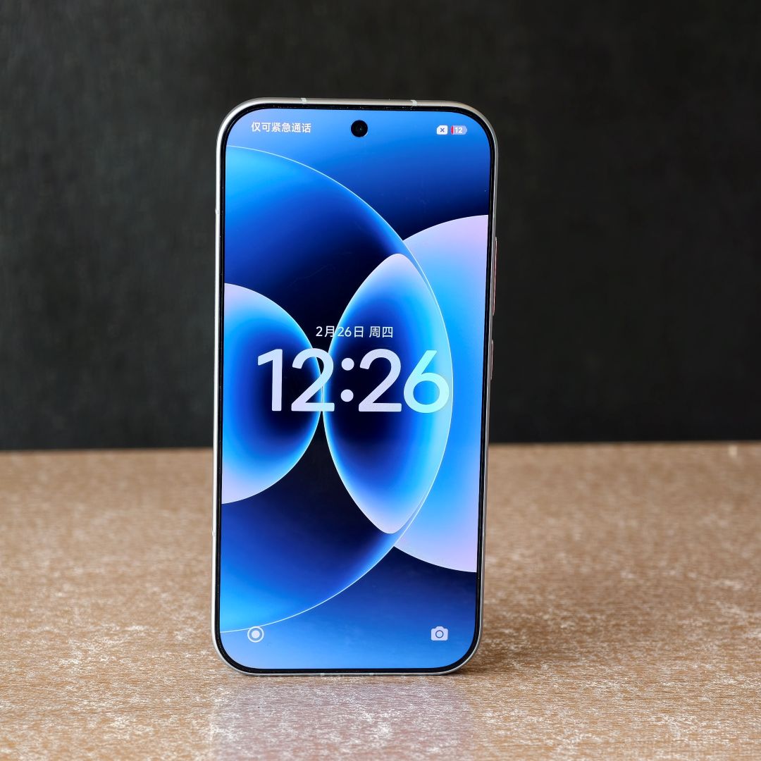 Xiaomi 17 评测：稳打稳扎小尺寸旗舰 2