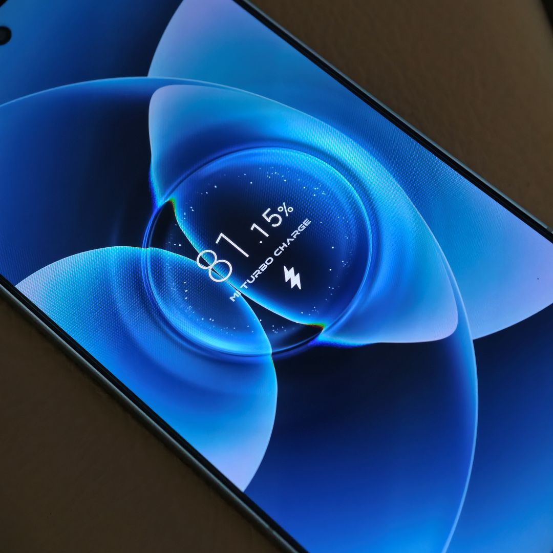 Xiaomi 17 评测：稳打稳扎小尺寸旗舰 5