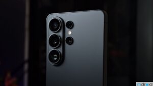 Samsung Galaxy S26 Ultra 首发 ALoP 长焦镜头