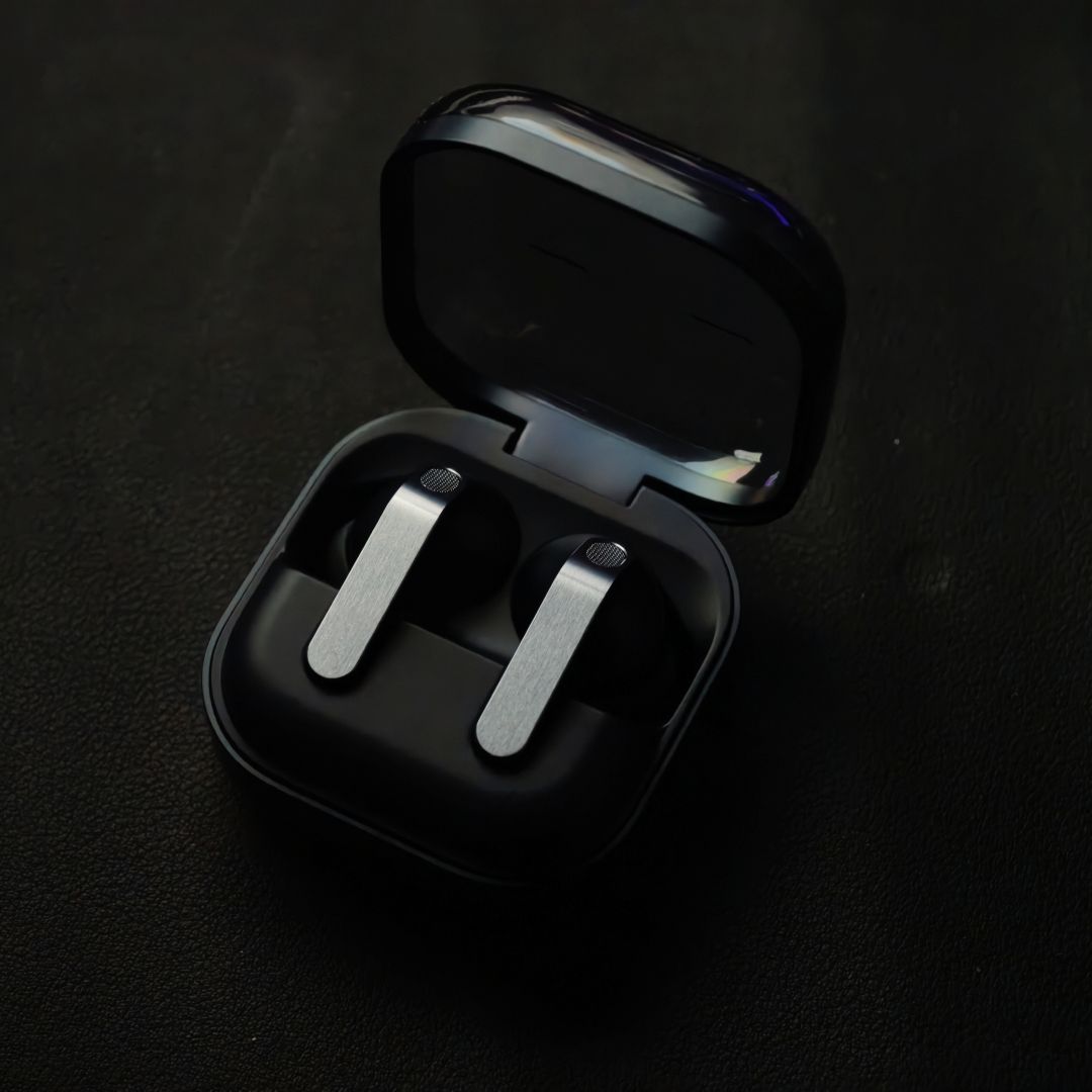Samsung Galaxy Buds4 Pro评测:金属质感设计 + Galaxy AI 加持,音质与智慧体验全面升级 Samsung Galaxy Buds4 Pro评测:金属质感设计 + Galaxy AI 加持,音质与智慧体验全面升级 5