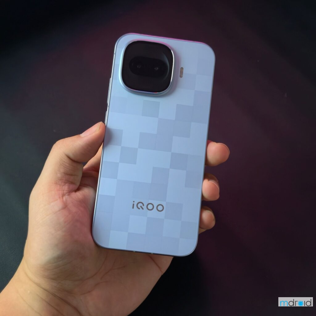 iQOO 15R 深度评测：性能猛兽，还是被高估的"旗舰杀手"？ 1