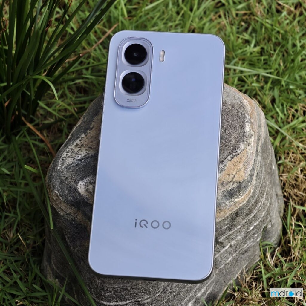 iQOO Z11 5G 评测：在轻薄机身中实现 9020mAh？ 1