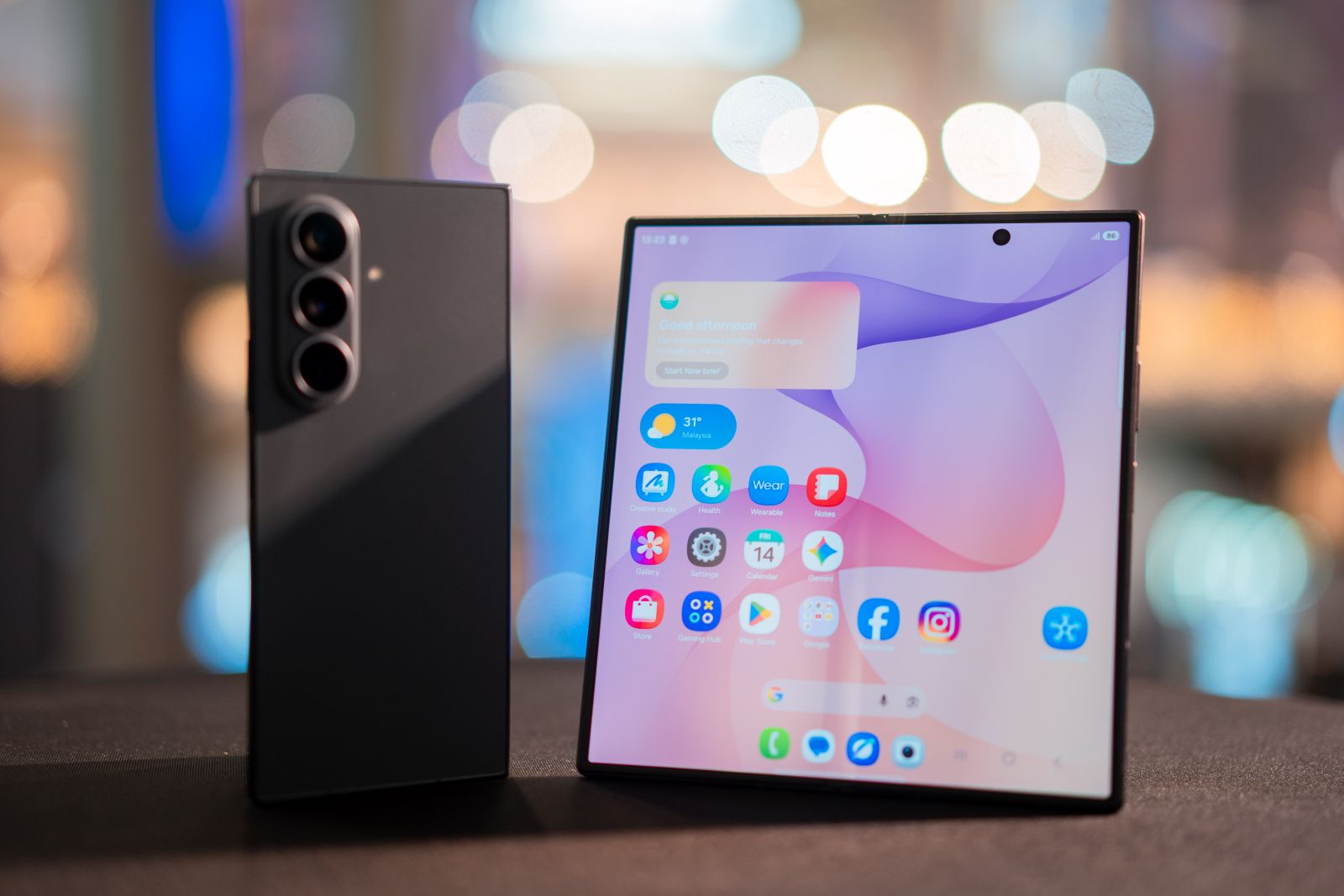 Galaxy Z Fold8 Ultra、Fold8 还是 Flip8?从你的使用习惯找出最适合的一款 Galaxy Z Fold8 Ultra、Fold8 还是 Flip8?从你的使用习惯找出最适合的一款 1
