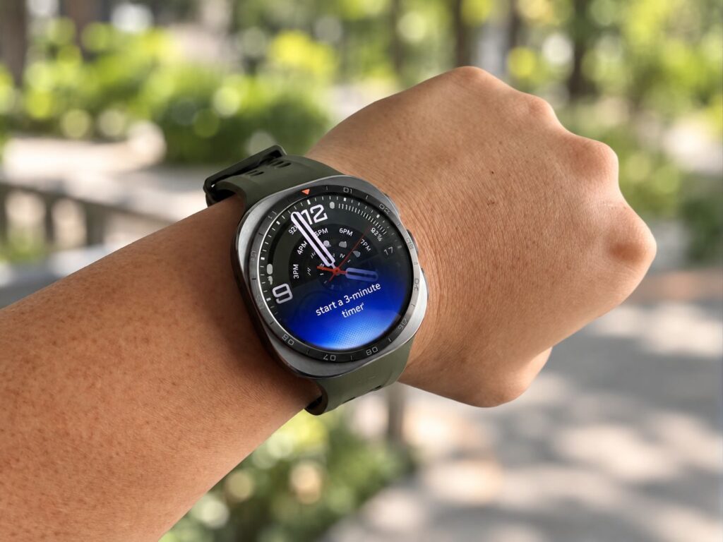 Galaxy Watch Ultra2 体验:外观看似熟悉,真正升级都藏在里面 Galaxy Watch Ultra2 体验:外观看似熟悉,真正升级都藏在里面 2