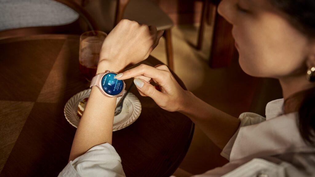 HUAWEI WATCH 6系列11月3日大马发布!早鸟礼高达RM993,FreeBuds SE 5 Max售RM159 HUAWEI WATCH 6系列智能手表健康概览官方示意图